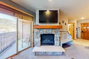 1 Bedroom Premier Mountain Condo in River Run Village Just a Short Wal