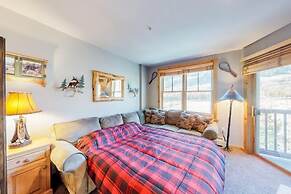1 Bedroom Premier Mountain Condo in River Run Village Just a Short Wal