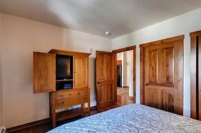 1 Bedroom Mountain Condo Located in Historic Downtown Breckenridge Nea