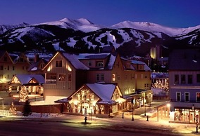 1 Bedroom Mountain Condo Located in Historic Downtown Breckenridge Nea