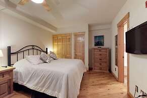 Tenderfoot Lodge 2 Bedroom in Keystone