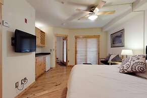 Tenderfoot Lodge 2 Bedroom in Keystone