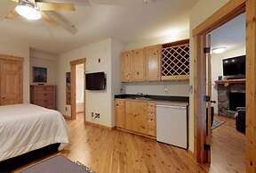 Tenderfoot Lodge 2 Bedroom in Keystone