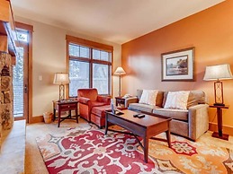 Premier 1 Bedroom Ski in, Ski out Lone Eagle Condo With the Best Acces