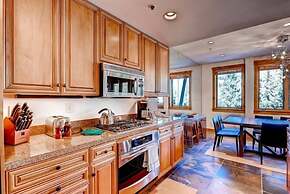 Premier 3 Bedroom Timbers Ski in, Ski out Vacation Rental at the Timbe