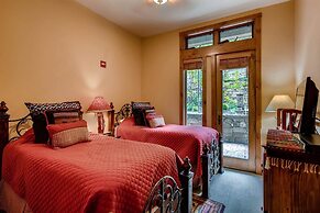 Premier 3 Bedroom Timbers Ski in, Ski out Vacation Rental at the Timbe
