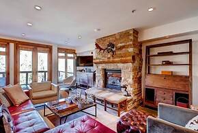 Premier 3 Bedroom Timbers Ski in, Ski out Vacation Rental at the Timbe