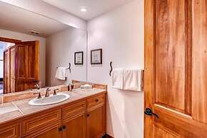 Premier 3 Bedroom Timbers Ski in, Ski out Vacation Rental at the Timbe