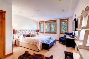 Premier 3 Bedroom Timbers Ski in, Ski out Vacation Rental at the Timbe