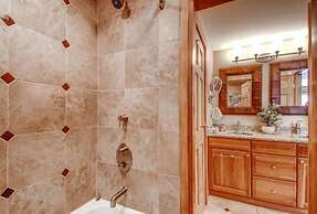 1 Bedroom Ski in, Ski out Mountain Vacation Rental Located Next to His