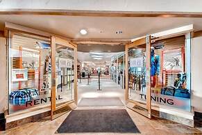 3 Bedroom Ski in, Ski out Mountain Vacation Rental Located Next to His