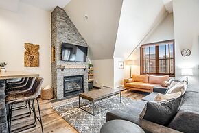 Perfectly Placed 2 Bedroom Vacation Rental in Historic Downtown Brecke