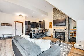 Perfectly Placed 2 Bedroom Vacation Rental in Historic Downtown Brecke