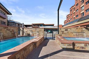 2 Bedroom Ski in, Ski out Mountain Vacation Rental Located Next to His