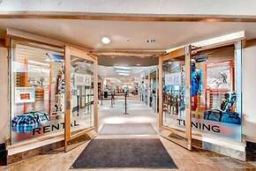 2 Bedroom Ski in, Ski out Mountain Vacation Rental Located Next to His