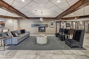 2 Bedroom Ski in, Ski out Mountain Vacation Rental Located Next to His