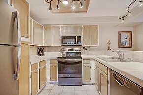 2 Bedroom Ski in, Ski out Mountain Vacation Rental Located Next to His