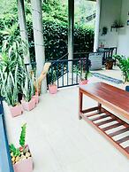 Poomaz Peace Palace - Ella