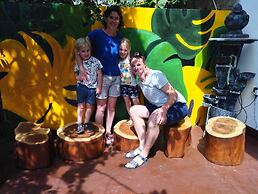 Poomaz Peace Palace - Ella