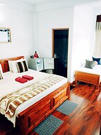 Poomaz Peace Palace - Ella