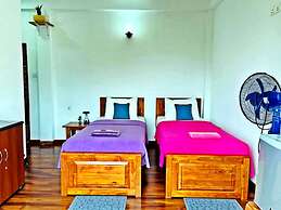 Poomaz Peace Palace - Ella