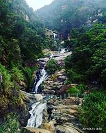 Poomaz Peace Palace - Ella