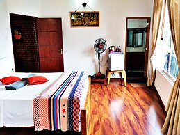 Poomaz Peace Palace - Ella