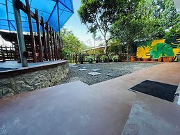 Poomaz Peace Palace - Ella