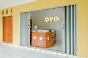 OYO 921 Hotel Ratu Pantai