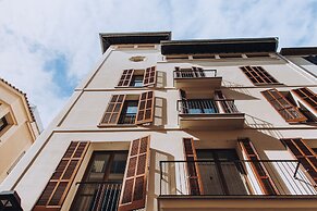 Ocho Suites & Kitchen