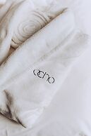 Ocho Suites & Kitchen