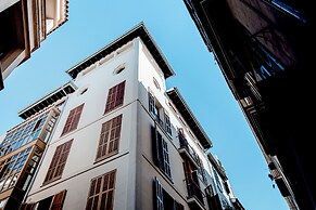 Ocho Suites & Kitchen