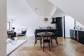 Ocho Suites & Kitchen