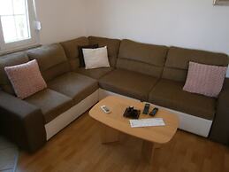 Beautiful Holiday Apartment Sanela for Relaxed Vacation