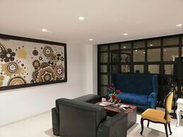 Hotel Rupert A Baler