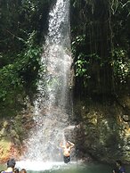 Hotel Rupert A Baler