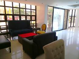 Hotel Rupert A Baler