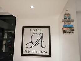 Hotel Rupert A Baler