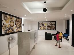 Hotel Rupert A Baler