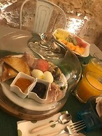 Edward Rooms & Wellness