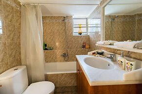 Lux Airport Apartment