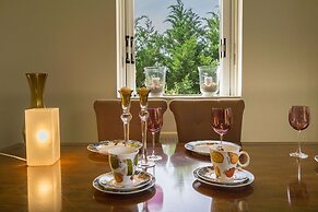 Lux Airport Apartment