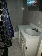 Laura's Place