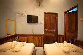 Salakphet Guesthouse
