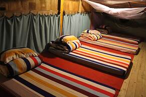 Po Mu House - Hostel