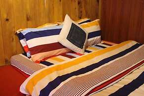 Po Mu House - Hostel