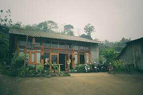 Po Mu House - Hostel