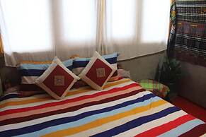 Po Mu House - Hostel