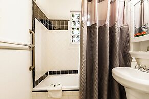 Casa Bonita Apartments