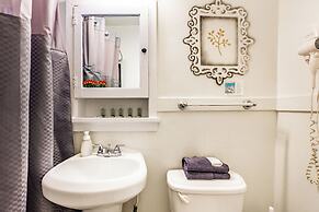 Casa Bonita Apartments